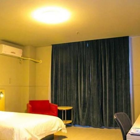 Jinjiang Binzhou Huanghe 4Th Road Hotel Luaran gambar