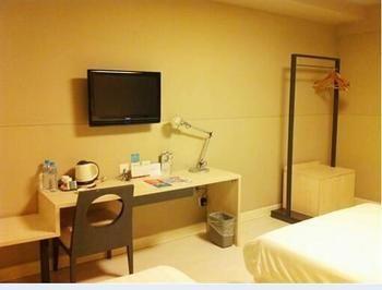 Jinjiang Binzhou Huanghe 4Th Road Hotel Luaran gambar